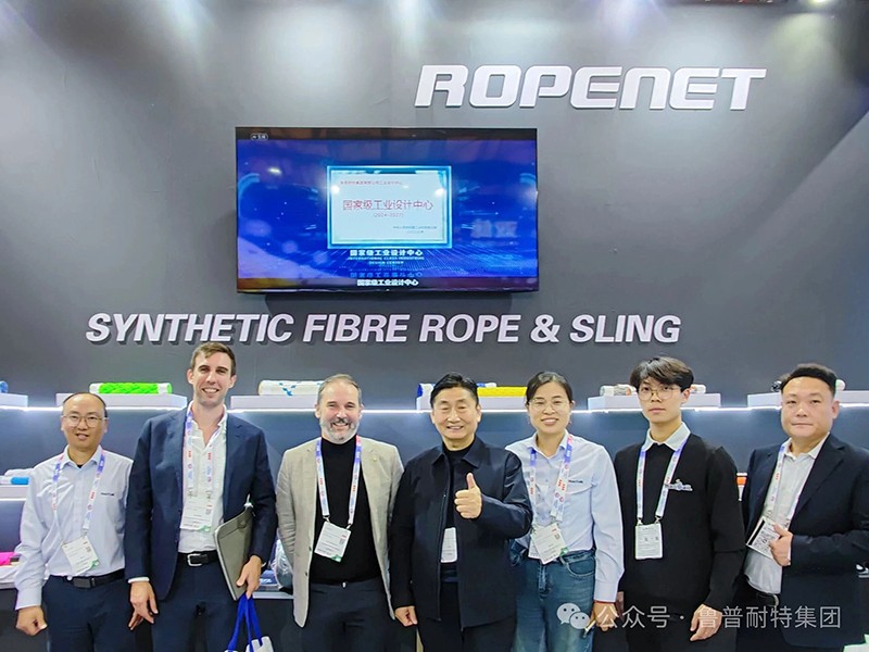 1765588208586031.jpg 627e4b14-cd83-4a7d-93db-59b41c63da89.jpg